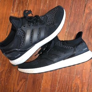 Men’s adidas ultraboost size 9